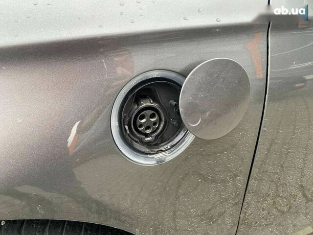 Форд Фьюжн, объемом двигателя 0 л и пробегом 231 тыс. км за 11500 $, фото 4 на Automoto.ua