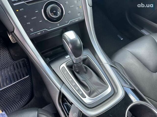 Форд Фьюжн, объемом двигателя 0 л и пробегом 124 тыс. км за 9800 $, фото 26 на Automoto.ua