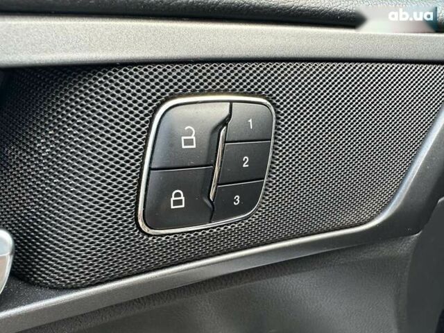 Форд Фьюжн, объемом двигателя 0 л и пробегом 124 тыс. км за 9800 $, фото 19 на Automoto.ua