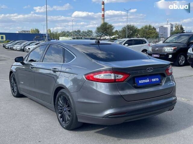 Форд Фьюжен, об'ємом двигуна 0 л та пробігом 245 тис. км за 10500 $, фото 8 на Automoto.ua
