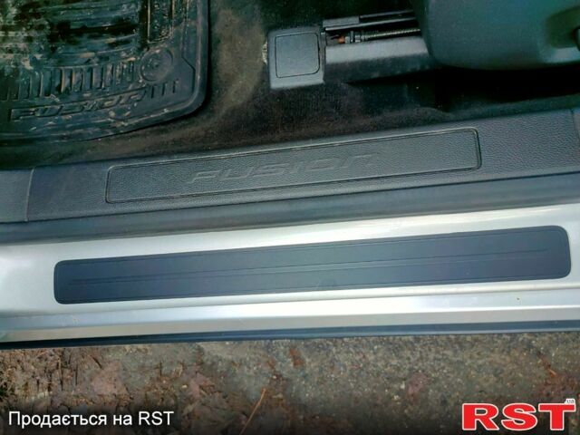 Форд Фьюжен, об'ємом двигуна 1.6 л та пробігом 234 тис. км за 8100 $, фото 4 на Automoto.ua