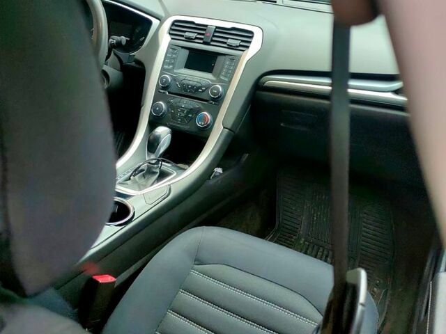 Форд Фьюжен, об'ємом двигуна 1.6 л та пробігом 234 тис. км за 8100 $, фото 3 на Automoto.ua