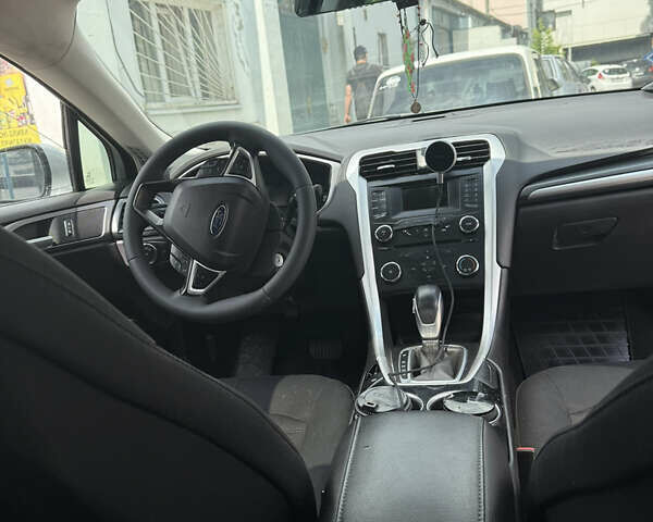 Форд Фьюжен, об'ємом двигуна 2.5 л та пробігом 198 тис. км за 9100 $, фото 1 на Automoto.ua