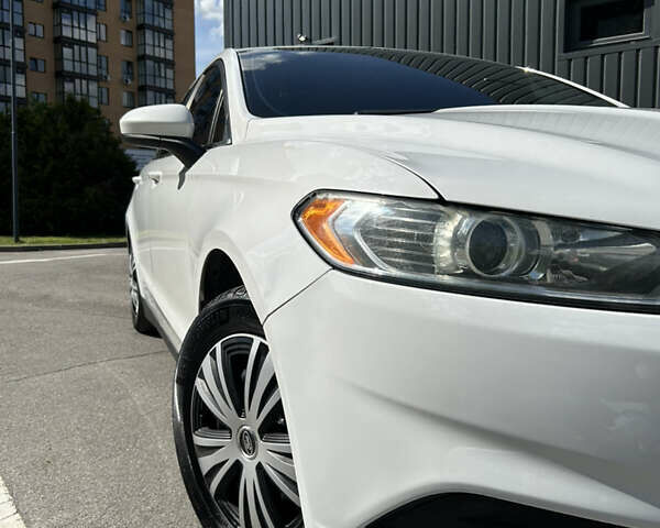 Форд Фьюжен, об'ємом двигуна 2.49 л та пробігом 160 тис. км за 9100 $, фото 5 на Automoto.ua