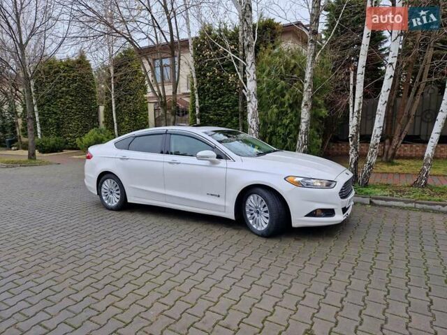 Форд Фьюжен, об'ємом двигуна 2 л та пробігом 226 тис. км за 12100 $, фото 2 на Automoto.ua