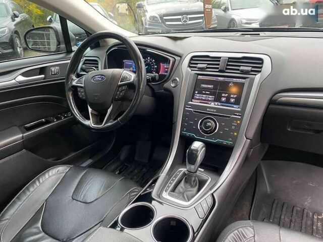 Форд Фьюжн, объемом двигателя 0 л и пробегом 231 тыс. км за 11500 $, фото 10 на Automoto.ua