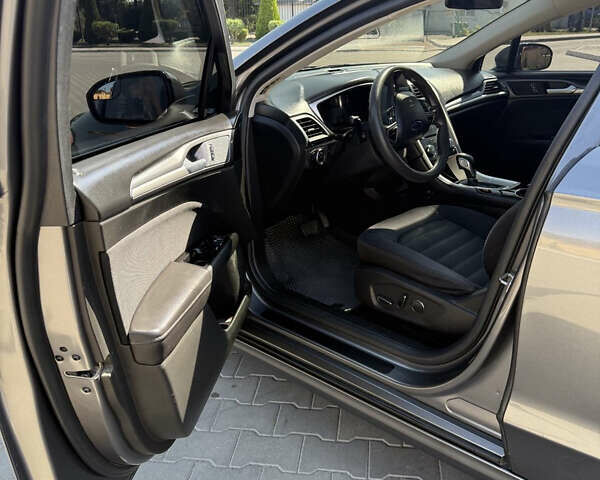 Форд Фьюжн, объемом двигателя 2.4 л и пробегом 300 тыс. км за 9300 $, фото 9 на Automoto.ua