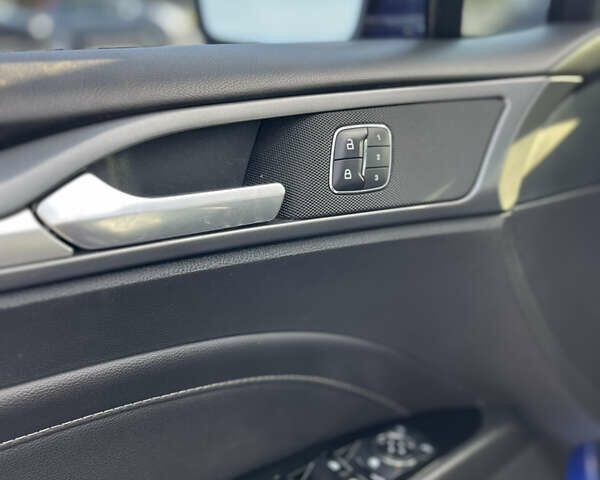 Форд Фьюжн, объемом двигателя 0 л и пробегом 200 тыс. км за 12100 $, фото 17 на Automoto.ua