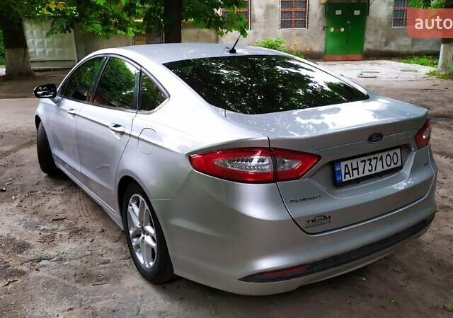 Форд Фьюжн, объемом двигателя 2.5 л и пробегом 121 тыс. км за 11600 $, фото 2 на Automoto.ua