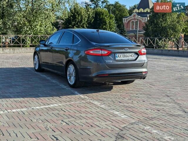 Форд Фьюжн, объемом двигателя 2 л и пробегом 131 тыс. км за 13500 $, фото 5 на Automoto.ua