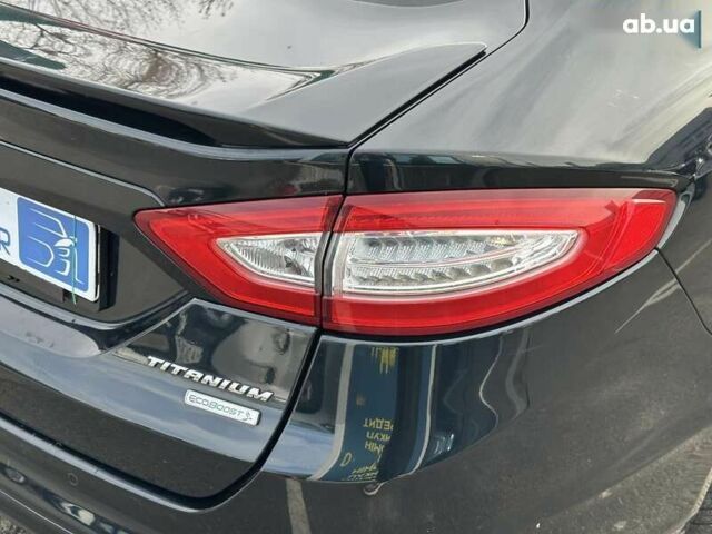 Форд Фьюжн, объемом двигателя 2 л и пробегом 182 тыс. км за 9990 $, фото 13 на Automoto.ua