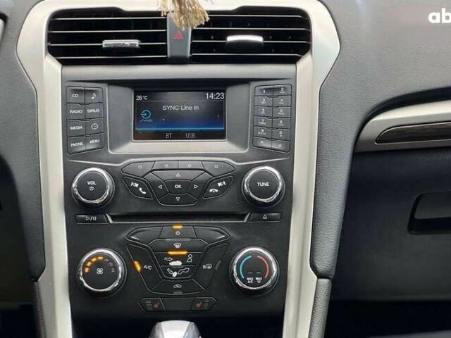 Форд Фьюжн, объемом двигателя 2 л и пробегом 123 тыс. км за 10900 $, фото 17 на Automoto.ua