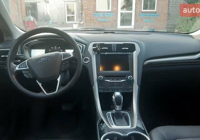 Форд Фьюжн, объемом двигателя 0 л и пробегом 190 тыс. км за 9450 $, фото 4 на Automoto.ua