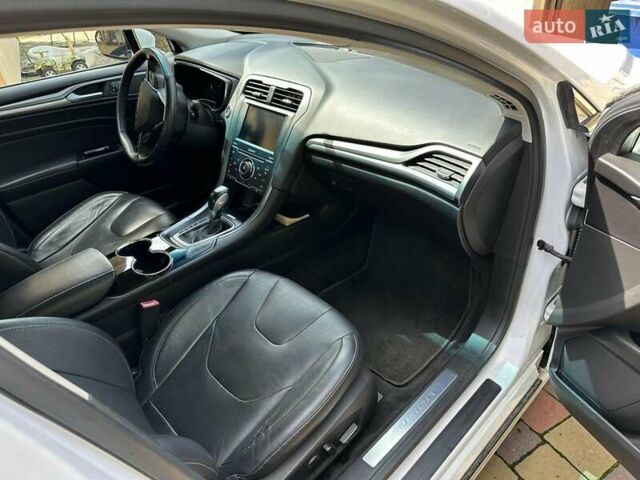 Форд Фьюжн, объемом двигателя 2 л и пробегом 152 тыс. км за 9300 $, фото 11 на Automoto.ua