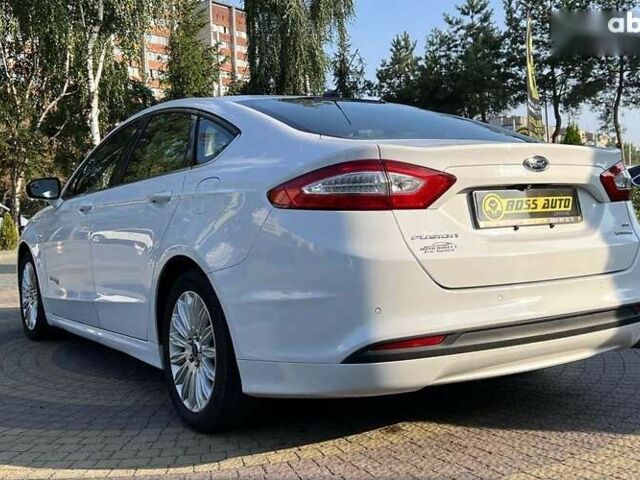 Форд Фьюжн, объемом двигателя 0 л и пробегом 168 тыс. км за 12999 $, фото 4 на Automoto.ua