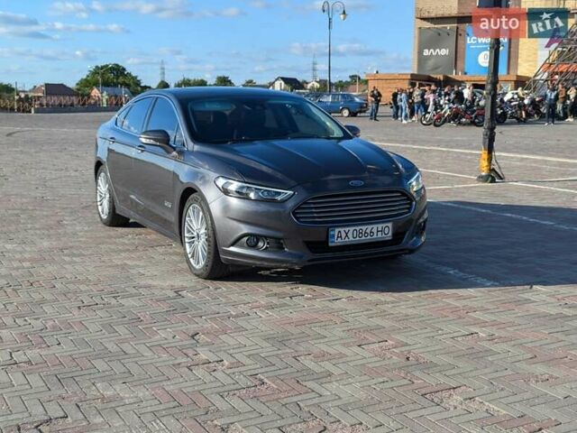 Форд Фьюжн, объемом двигателя 2 л и пробегом 131 тыс. км за 13500 $, фото 12 на Automoto.ua