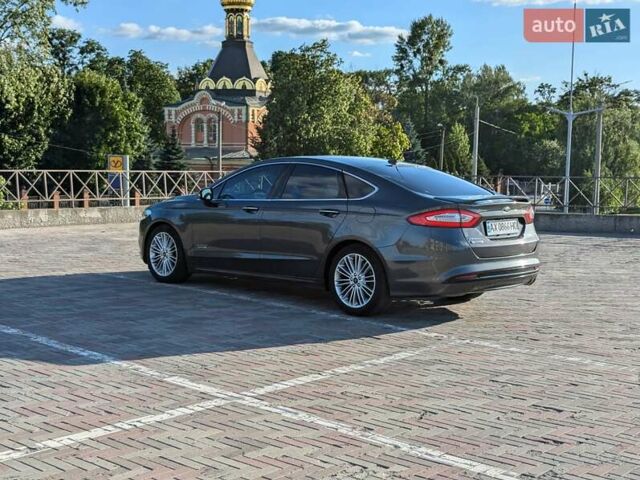 Форд Фьюжн, объемом двигателя 2 л и пробегом 131 тыс. км за 13500 $, фото 6 на Automoto.ua