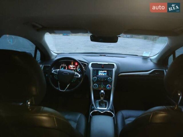 Форд Фьюжн, объемом двигателя 2 л и пробегом 195 тыс. км за 10700 $, фото 23 на Automoto.ua