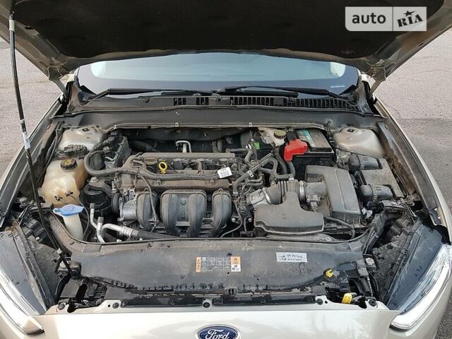 Форд Фьюжн, объемом двигателя 2.5 л и пробегом 140 тыс. км за 9200 $, фото 15 на Automoto.ua