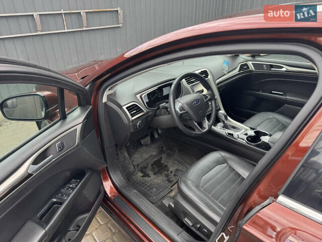 Форд Фьюжн, объемом двигателя 2 л и пробегом 180 тыс. км за 10000 $, фото 6 на Automoto.ua