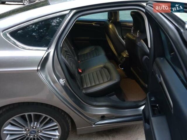 Форд Фьюжн, объемом двигателя 2 л и пробегом 195 тыс. км за 10700 $, фото 25 на Automoto.ua
