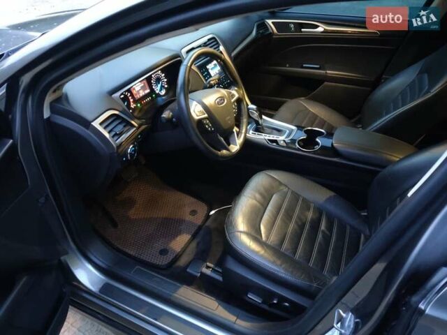 Форд Фьюжн, объемом двигателя 2 л и пробегом 195 тыс. км за 10700 $, фото 29 на Automoto.ua