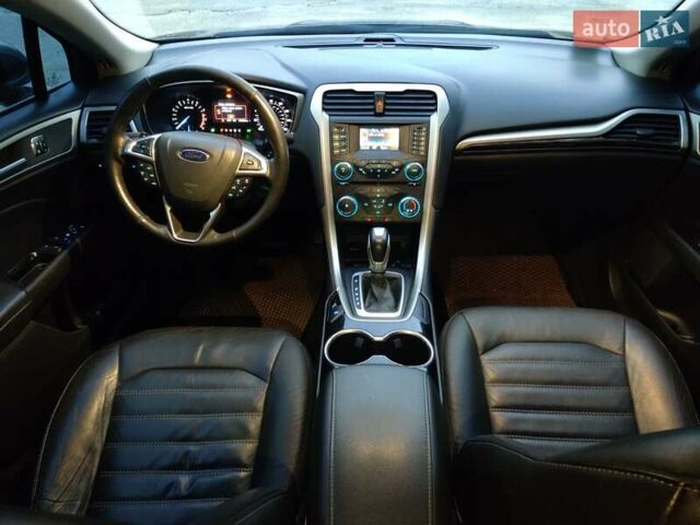 Форд Фьюжн, объемом двигателя 2 л и пробегом 195 тыс. км за 10700 $, фото 22 на Automoto.ua
