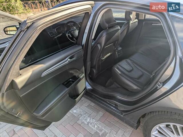 Форд Фьюжн, объемом двигателя 2 л и пробегом 131 тыс. км за 13500 $, фото 17 на Automoto.ua