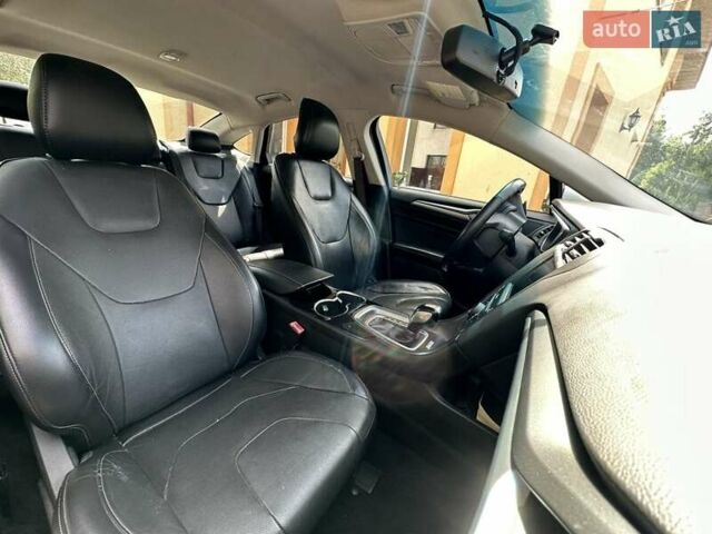 Форд Фьюжн, объемом двигателя 2 л и пробегом 152 тыс. км за 9300 $, фото 12 на Automoto.ua