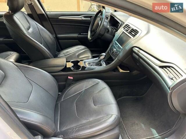 Форд Фьюжн, объемом двигателя 2 л и пробегом 152 тыс. км за 9300 $, фото 10 на Automoto.ua