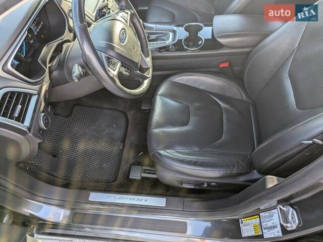 Форд Фьюжн, объемом двигателя 2 л и пробегом 131 тыс. км за 13500 $, фото 16 на Automoto.ua