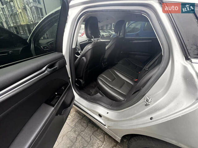 Форд Фьюжн, объемом двигателя 2 л и пробегом 250 тыс. км за 11000 $, фото 12 на Automoto.ua