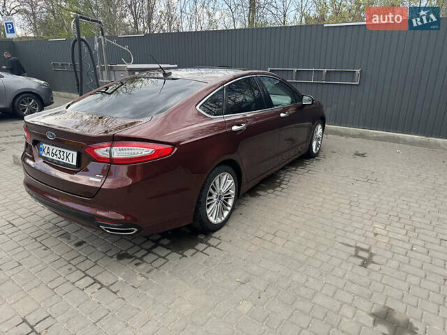 Форд Фьюжн, объемом двигателя 2 л и пробегом 180 тыс. км за 10000 $, фото 2 на Automoto.ua