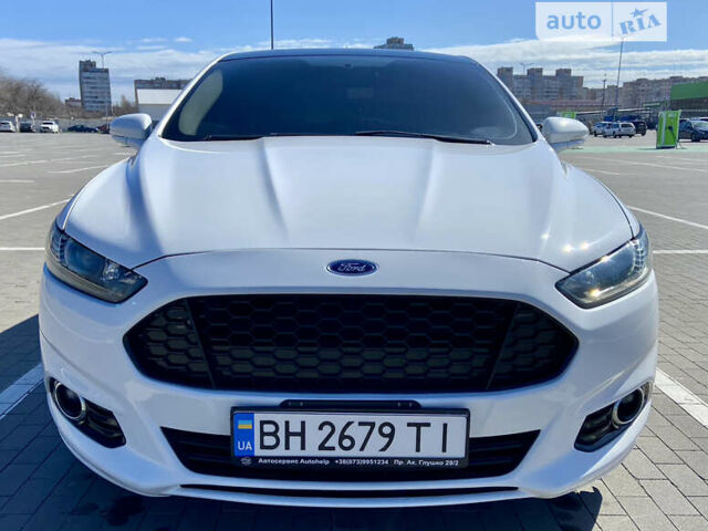 Форд Фьюжен, об'ємом двигуна 2 л та пробігом 169 тис. км за 13200 $, фото 7 на Automoto.ua