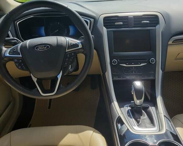 Форд Фьюжн, объемом двигателя 2 л и пробегом 120 тыс. км за 16000 $, фото 7 на Automoto.ua
