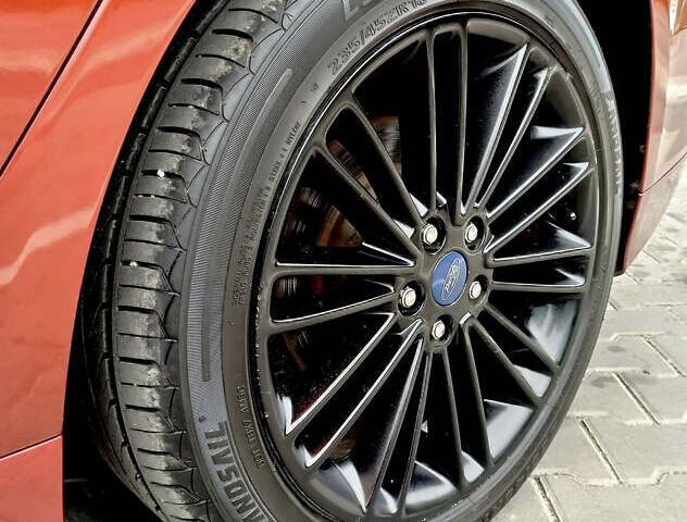 Форд Фьюжн, объемом двигателя 2 л и пробегом 205 тыс. км за 9650 $, фото 4 на Automoto.ua