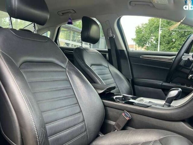 Форд Фьюжн, объемом двигателя 2 л и пробегом 123 тыс. км за 10900 $, фото 18 на Automoto.ua