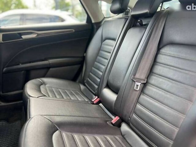 Форд Фьюжн, объемом двигателя 2 л и пробегом 123 тыс. км за 10900 $, фото 20 на Automoto.ua