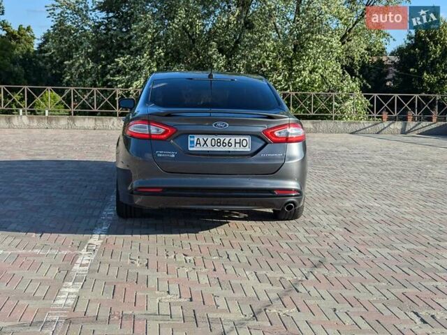 Форд Фьюжн, объемом двигателя 2 л и пробегом 131 тыс. км за 13500 $, фото 7 на Automoto.ua