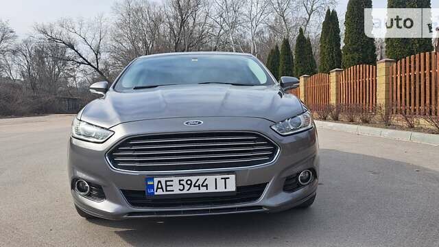 Форд Фьюжен, об'ємом двигуна 2 л та пробігом 224 тис. км за 10000 $, фото 5 на Automoto.ua