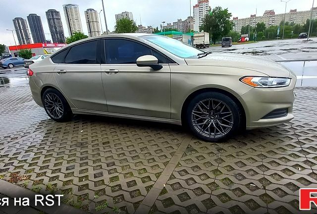 Форд Фьюжн, объемом двигателя 2.5 л и пробегом 222 тыс. км за 8200 $, фото 6 на Automoto.ua