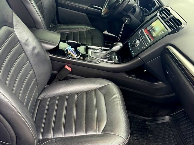 Форд Фьюжн, объемом двигателя 2.5 л и пробегом 123 тыс. км за 11500 $, фото 4 на Automoto.ua