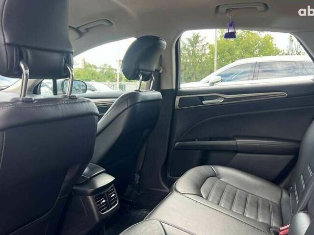 Форд Фьюжн, объемом двигателя 2 л и пробегом 123 тыс. км за 10900 $, фото 21 на Automoto.ua