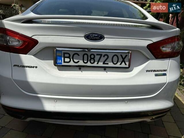 Форд Фьюжн, объемом двигателя 2 л и пробегом 152 тыс. км за 9300 $, фото 7 на Automoto.ua