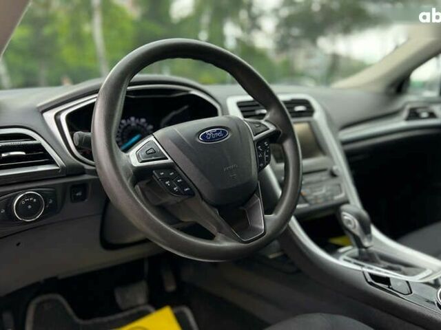 Форд Фьюжн, объемом двигателя 0 л и пробегом 137 тыс. км за 11700 $, фото 16 на Automoto.ua