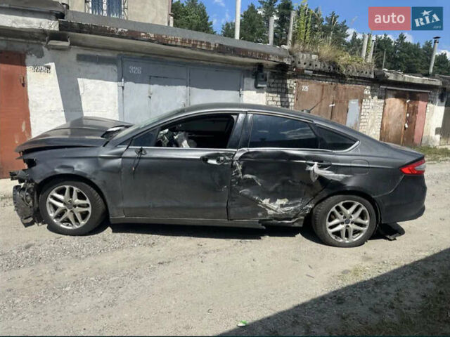 Форд Фьюжен, об'ємом двигуна 2.5 л та пробігом 200 тис. км за 2700 $, фото 5 на Automoto.ua