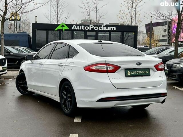 Форд Фьюжн, объемом двигателя 2.5 л и пробегом 201 тыс. км за 9300 $, фото 9 на Automoto.ua