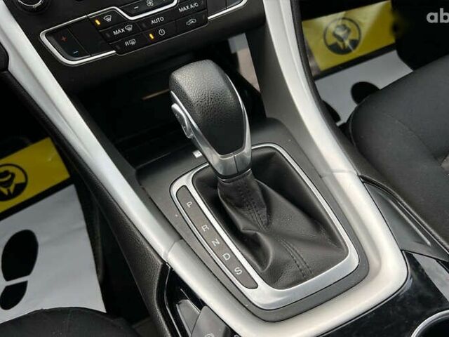 Форд Фьюжн, объемом двигателя 0 л и пробегом 137 тыс. км за 11700 $, фото 14 на Automoto.ua