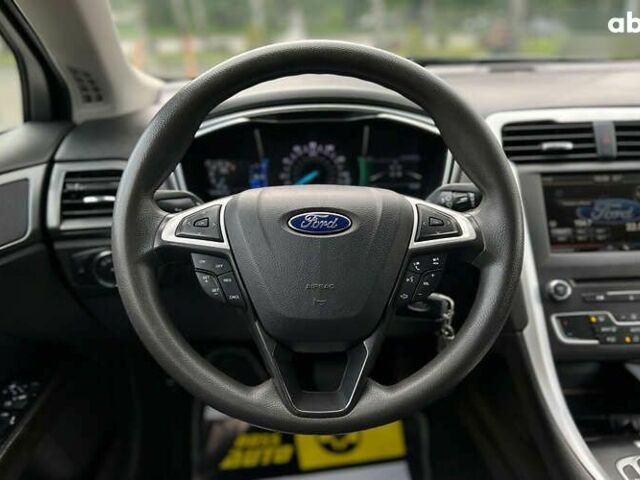 Форд Фьюжн, объемом двигателя 0 л и пробегом 137 тыс. км за 11700 $, фото 12 на Automoto.ua