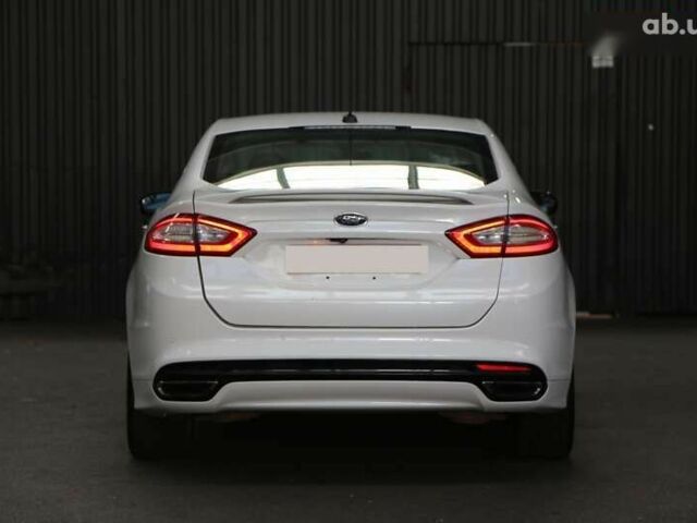 Форд Фьюжен, об'ємом двигуна 2 л та пробігом 157 тис. км за 11000 $, фото 5 на Automoto.ua